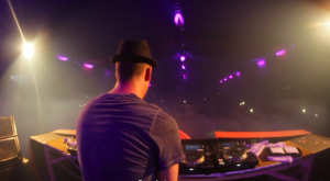 Q-Dance3
