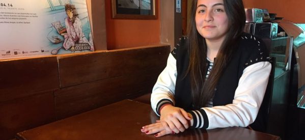 Renata Pérez – Vestida para el desastre (Iquique en 100 palabras) Renata Pérez – Vestida para el desastre (Iquique en 100 palabras)