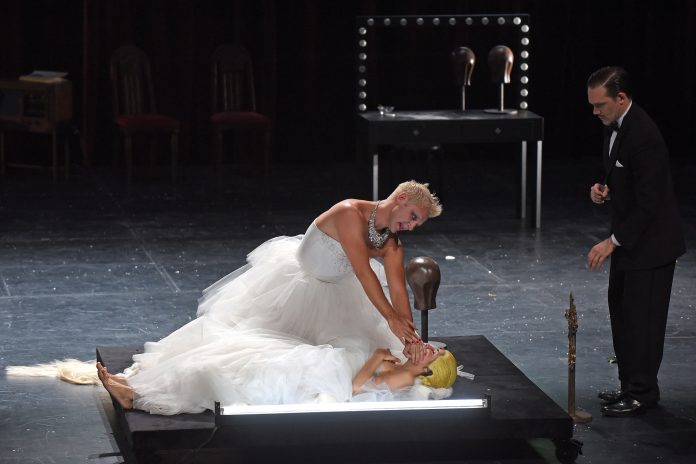 EVA PERON